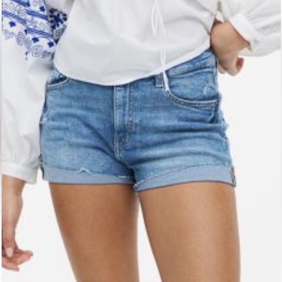 Denim Shorts size 8 - Picture 5 of 12